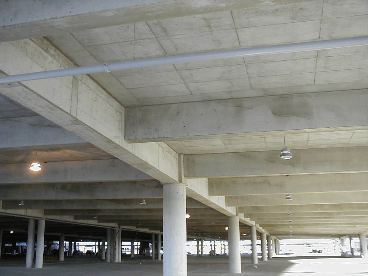 Elm Ridge Medical Pavilion - Commercial concrete multi-level parking & slabs - Concrete Contractors of Carrollton