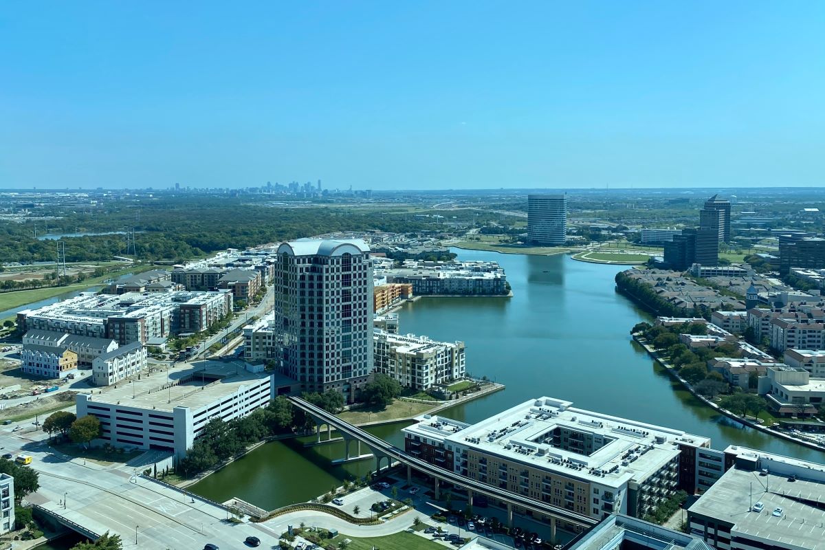 Commercial concrete construction in Irving, Texas