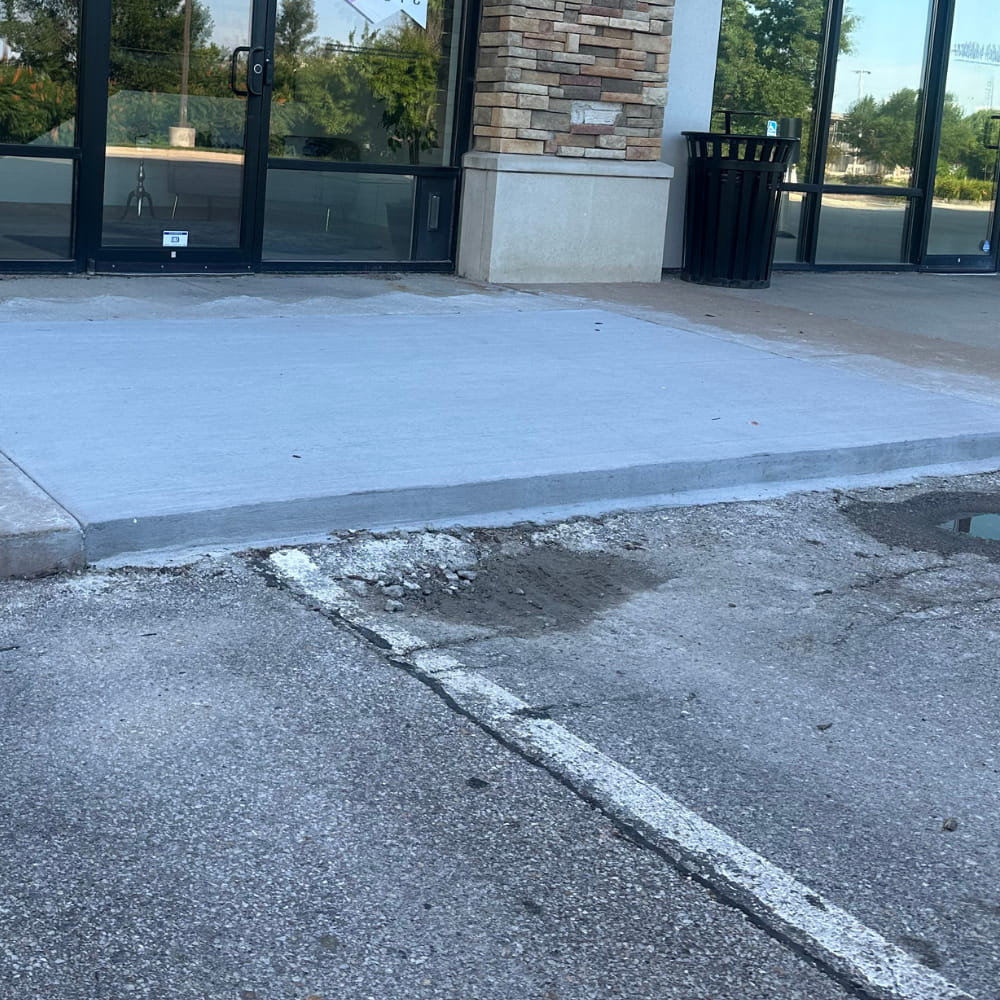 Concrete Curbing Installation - Commercial concrete construction in Carrollton, Texas
