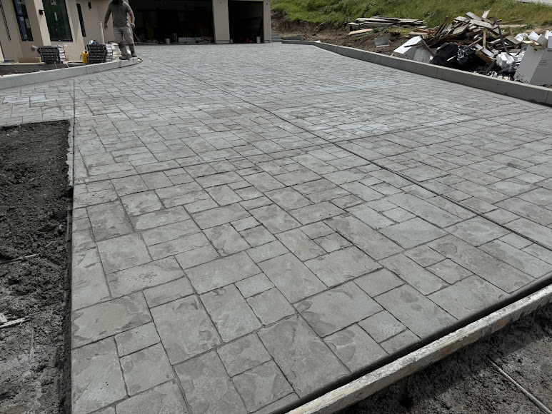 Stamped Concrete Services - Commercial concrete construction in Carrollton, Texas